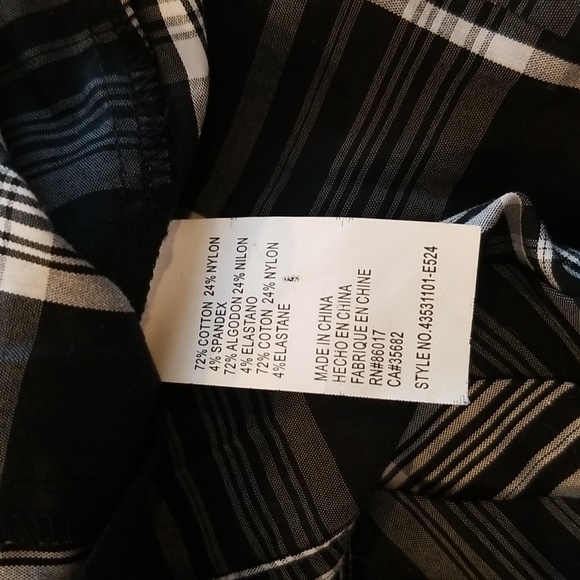 Size XS fitted plaid  poplin shirt by Bebe - Picture 4 of 4